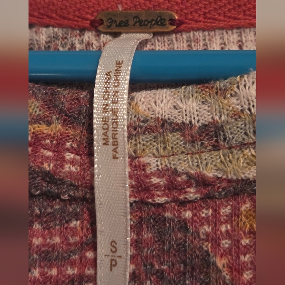 Free People Boho Floral Burgundy Women's Top EUC - Picture 6 of 6